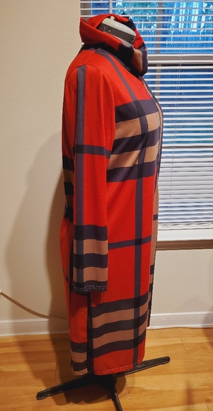 Bold PLAID Dress - Picture 3 of 4